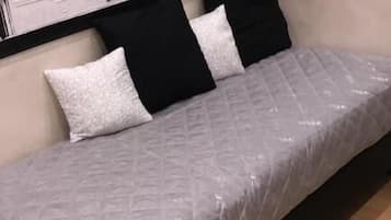 Familien-Doppel- oder -Zweibettzimmer, Balkon | Innenbereich