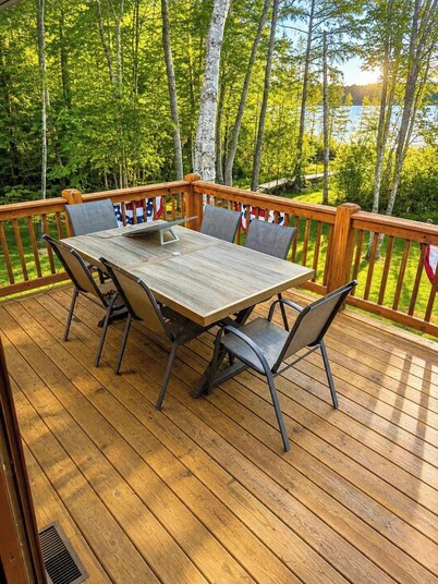 Dollar Lake Trailside Retreat on the Eagle River Chain — Pet Friendly, Dock Space & Water Views