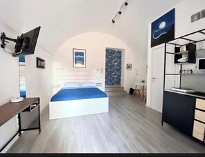 Room - Vrbo Property (Napoli)