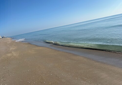 Remodeled 2BR Beachfront Condo  Ground Floor  Heated Pool