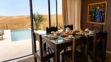Luxury Villa, Desert view | Dining