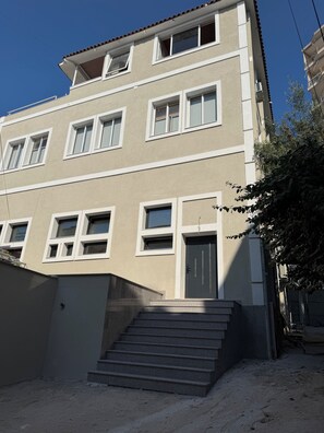 Exterior - Lovely 1-bedroom duplex apartment in the heart Saranda - Solvèa Apartments 104 (Saranda)