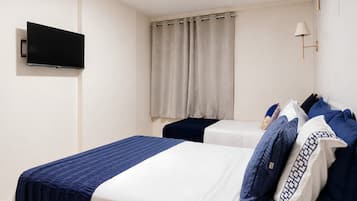 2 bedrooms, iron/ironing board, internet, bed sheets