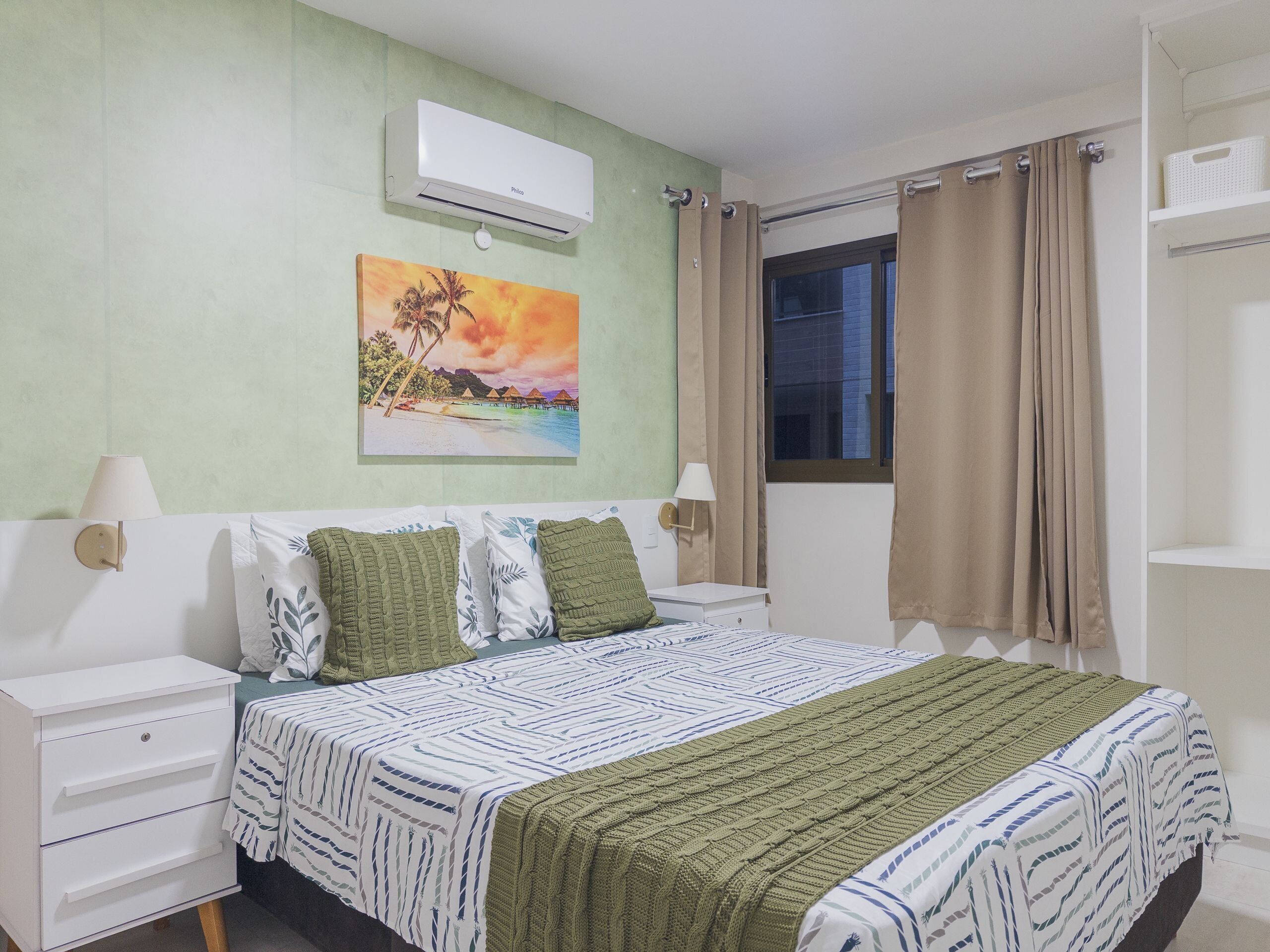 2 bedrooms, iron/ironing board, Internet, bed sheets