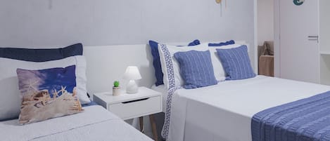 2 bedrooms, iron/ironing board, Internet, bed sheets
