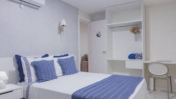 2 bedrooms, iron/ironing board, internet, bed sheets