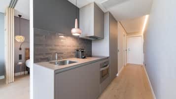 Apartment, Balkon, Meerblick | Eigene Küche