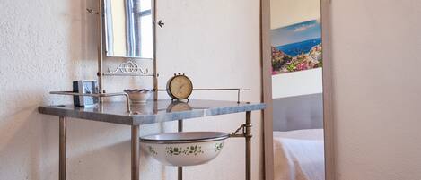 2 habitaciones, wifi y ropa de cama