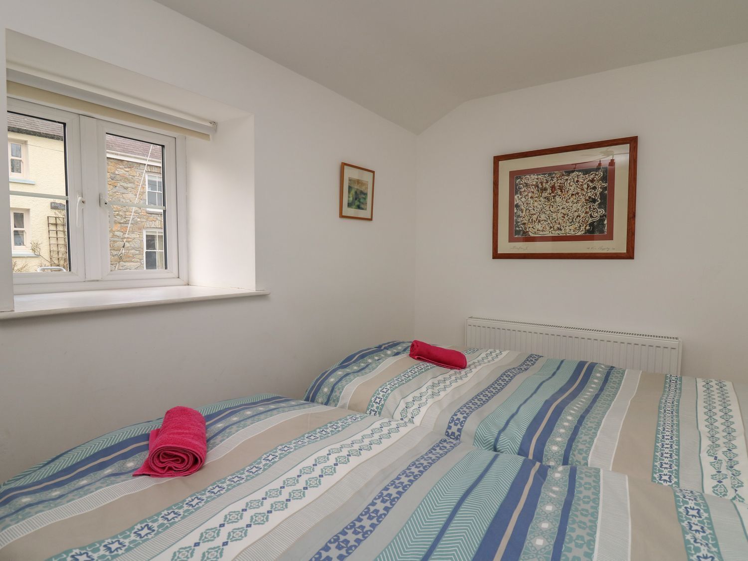 3 bedrooms, WiFi (free), individually decorated, individually furnished