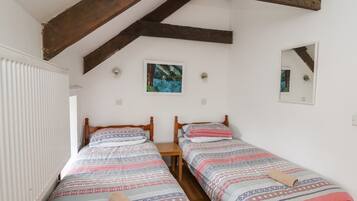 3 bedrooms, free WiFi, individually decorated, individually furnished