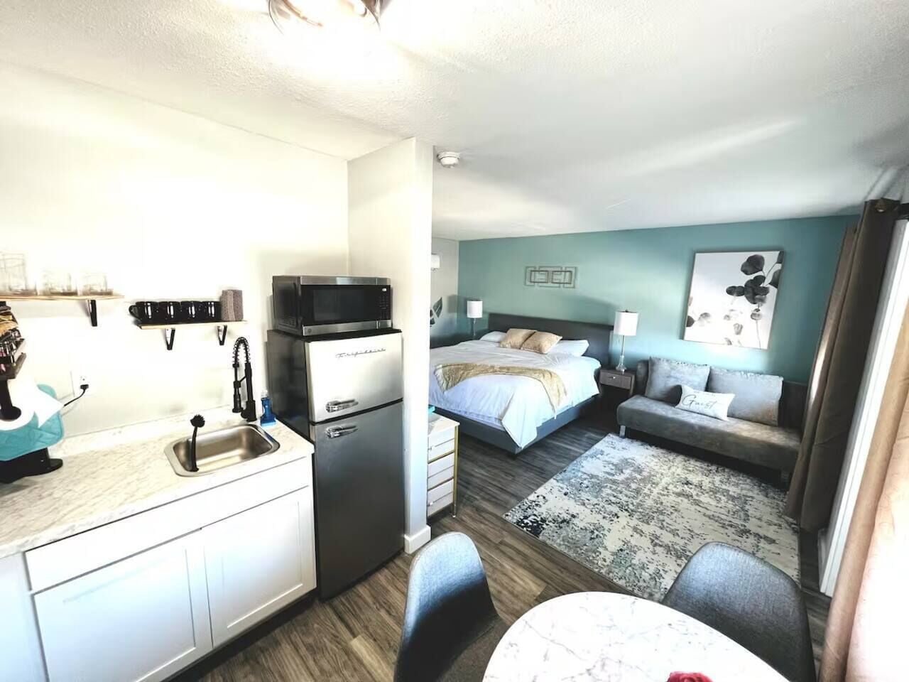 1 bedroom, iron/ironing board, WiFi, bed sheets