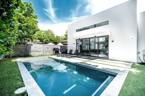 Piscina externa