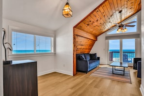 Ferienhaus, Mehrere Betten, Meerblick (Beach Barn) | Wohnbereich