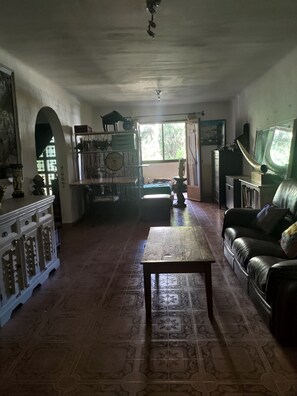 Interior - In a quiet area but close to the beaches and downtown (La Ciotat)