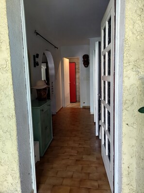 Interior - In a quiet area but close to the beaches and downtown (La Ciotat)