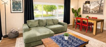 Grant’s Fresh Modern Charm 3B 2B