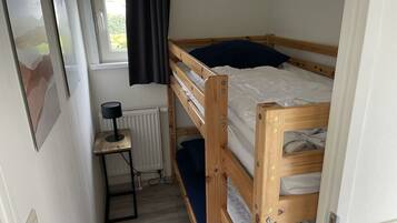 Huis | 2 slaapkamers, individueel gemeubileerd