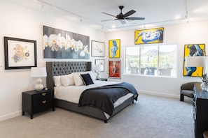 Iron/ironing board, WiFi, bed sheets - Artist Residency, Gallery Space & Event Space (Mesa)