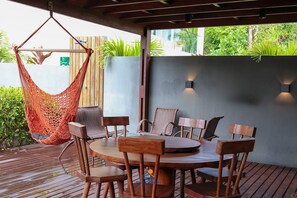 Villa | Speisen im Freien