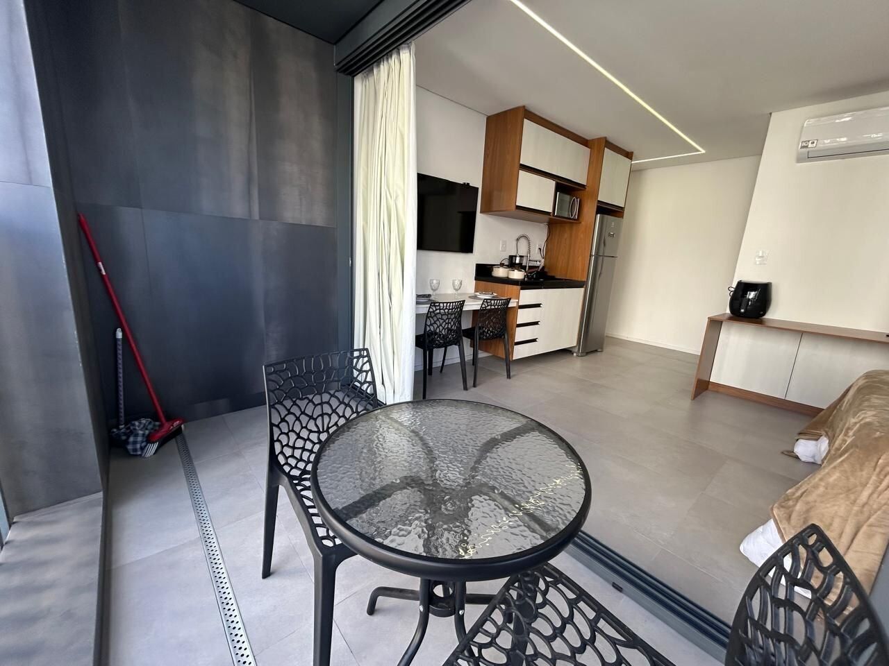 Basic Studio | Interior