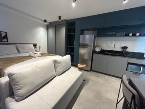 开间, 外廊, 城市景观 | 遮光窗帘、熨斗/熨衣板、免费 WiFi