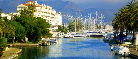 Marina