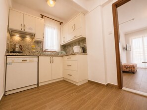 Quadrupla familiare, vista spiaggia, lato spiaggia | Cucina privata