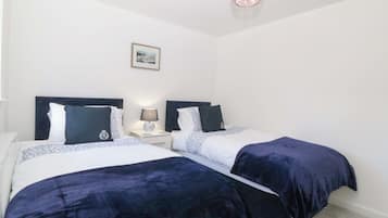 2 bedrooms, WiFi (free), individually decorated, individually furnished