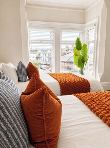 Coastal Getaway 5-bed Sleeps 10 | DN35