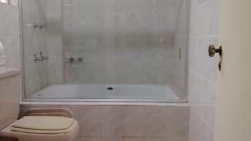 Bain à remous privé