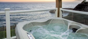 Spyglass inn
