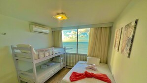 4 kamar tidur