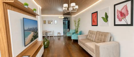 Basic Apartment | Interior