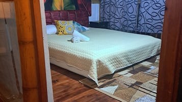 Internet, bed sheets