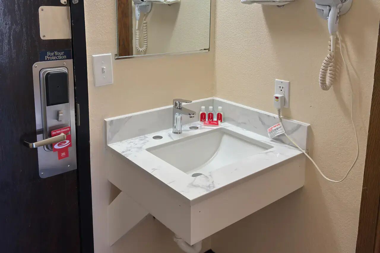 Double Room | Bathroom