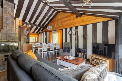 Villa Succa | Sauna & Fireplace | Near Ski Slopes