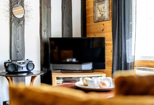 Villa Succa | Sauna & Fireplace | Near Ski Slopes