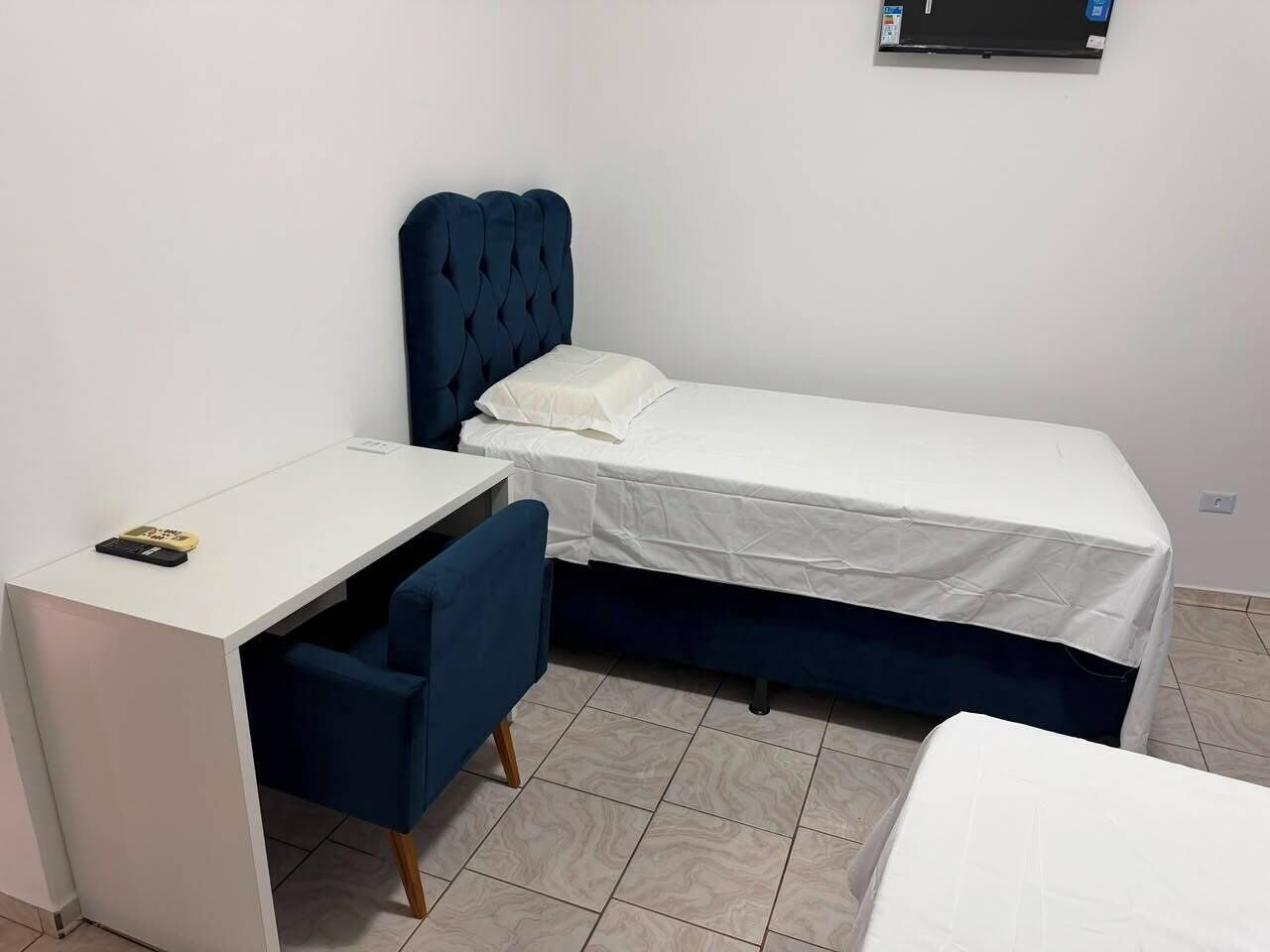 Desk, laptop workspace, free WiFi