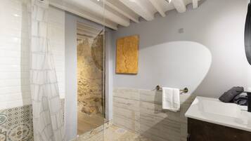 House | 2 bedrooms, Internet