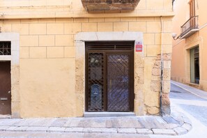 House | 2 bedrooms, Internet - Apartment by the Cathedral - Unik Vacation (Tarragona)