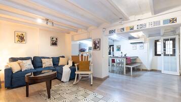 House | 2 bedrooms, Internet