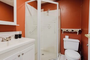 Towels, toilet paper