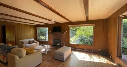 70s Charmer on Hayden Country Club