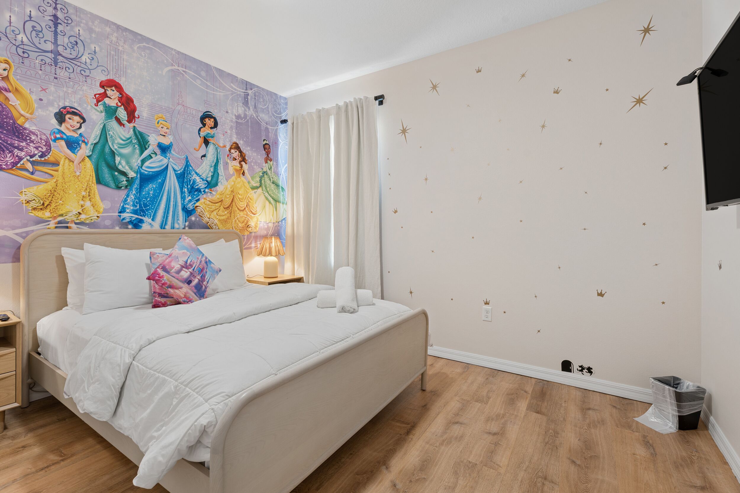 8 Schlafzimmer, Bügeleisen/Bügelbrett, kostenloses WLAN, Bettwäsche