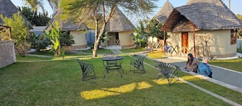 Oiti Boma Lodge Arusha