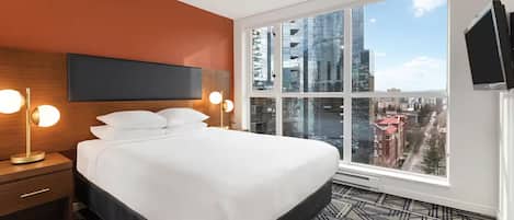 1 chambre, fer et planche à repasser, Wi-Fi, literie fournie