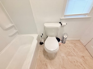Handtücher, Seife, Toilettenpapier