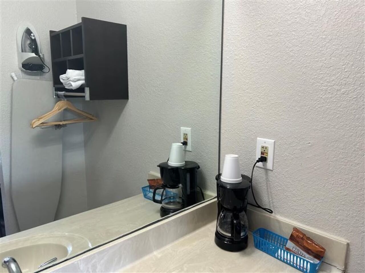 2 Accommodations 1.3 Mi From Reflection Riding Arboretum | Pets Allowed - Chattanooga, TN