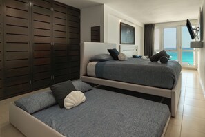 Room - Large Group Getaway - Brisas Cancun Condo 3401 (Cancún)