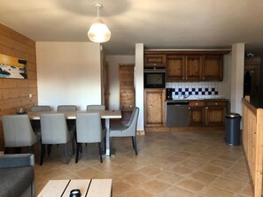 Dining - Vrbo Property (Morillon)